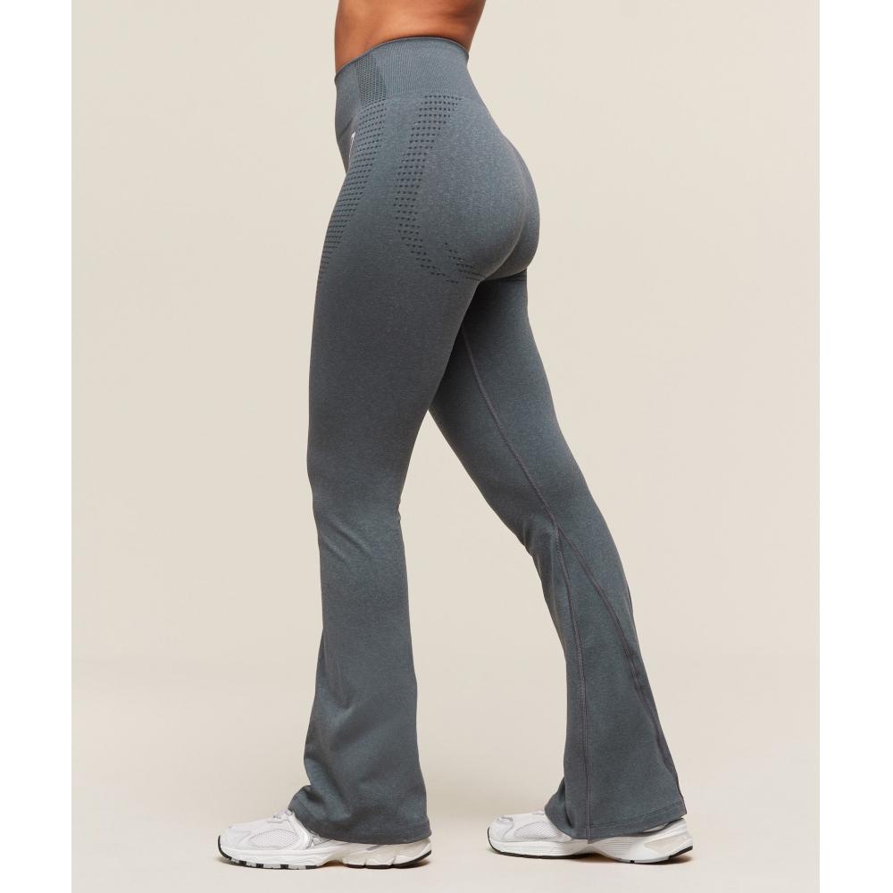 Gymshark Vital Sculpt Seamless Flared Legging Strong Grey Marl B2c7m Gcsv