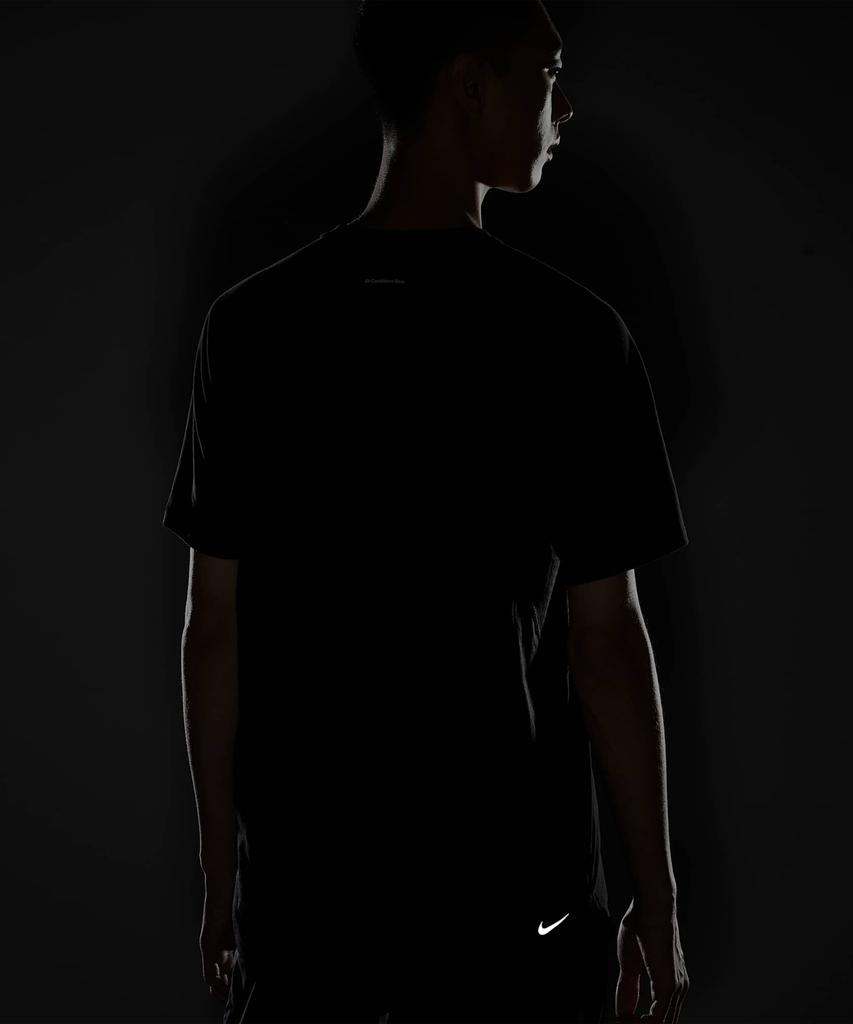 NIKE Acg Solar Chase Dri-Fit Adv Trail Running Top M - Black: Summit White / Io9678-010