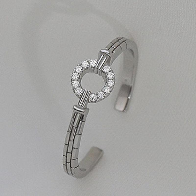 

Кольцо-уплотнительное кольцо Женская мода Индивидуальность Легкая роскошь Нишевый дизайн Простое Кольцо на указательный палец Ins Холодный ветер Открывающееся кольцо Регулируемое