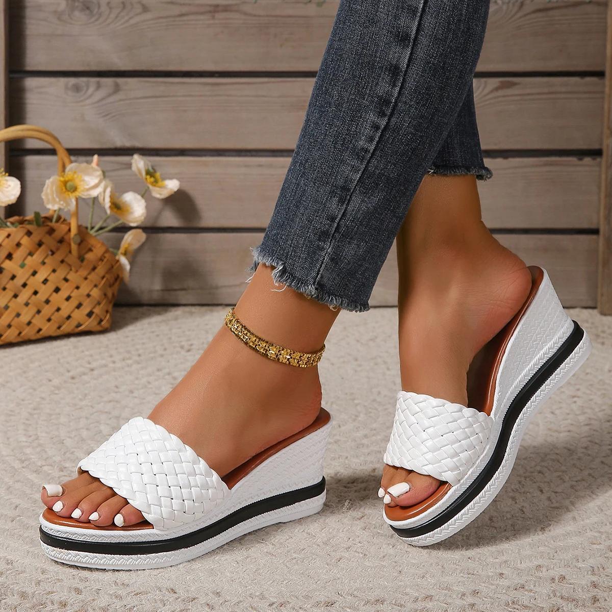 

Модные женские сандалии на танкетке, тренд, сандалии с круглым носком и толстой подошвой, новинка лета 2025, женские легкие пляжные туфли на платформе 35 белый