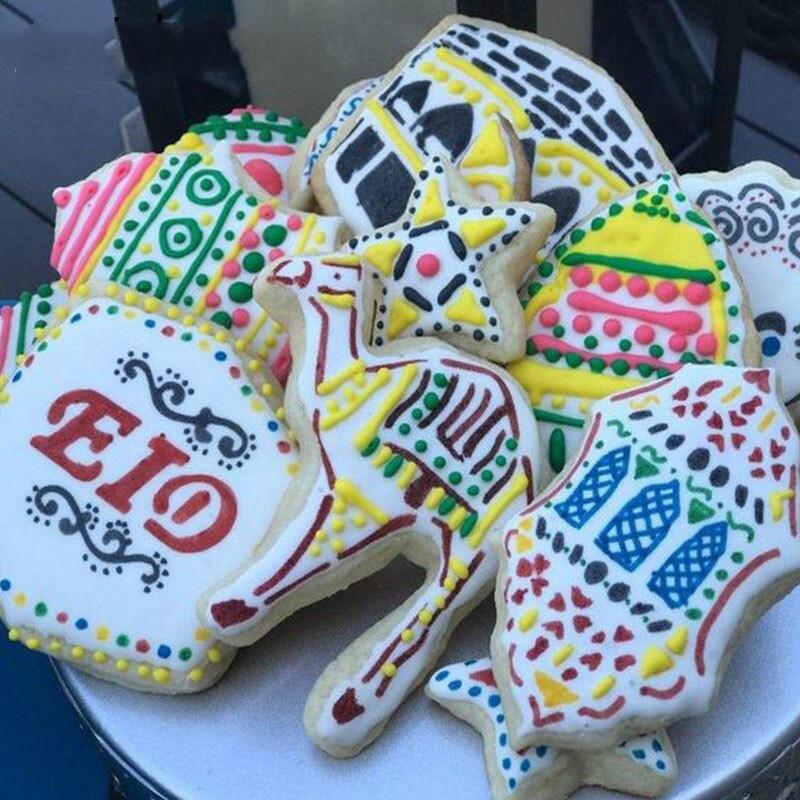 7 قطع من قاطعة البسكويت للمساجد الإسلامية والجمل والقمر والنجمة والبسكويت وأدوات الخبز لرمضان