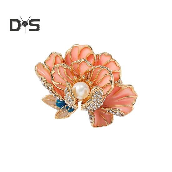 

Жіноча брошка у формі півонії Штучна перлина Декор зі стразами, що капає маслом Емаль, поліроване пальто, комір, сумка, шарф, капелюх, прикраса, шпилька для одягу, вечірка, банкет рожевий