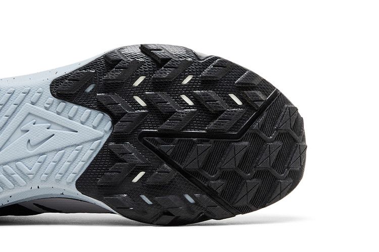 Nike React Terra Kiger 9 Black Reflect Silver Cool Grey Wolf Grey
