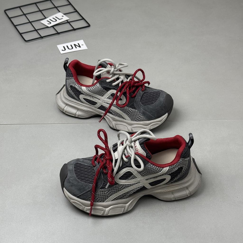 Thick-soled lightweight non-slip dad shoes women's 2025 autumn new retro pair of shoelaces lightweight and versatile casual sports shoes