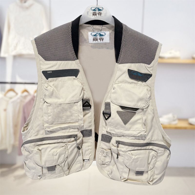 Japanese retro sports vest for photography