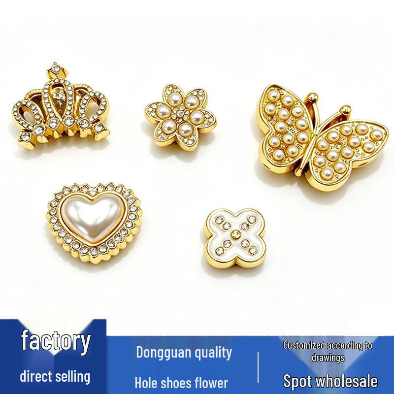 Allsidige Blomster-, Metall-, Perle- og Diamant Skocharms til Crocs