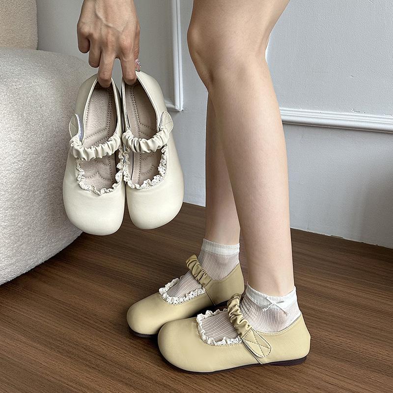 Mary Jane shoes spring and summer 2025 new versatile shallow mouth flat bottom with skirt single shoes women's four seasons