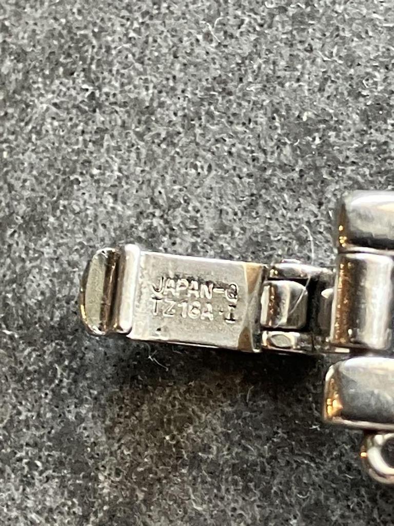 [USED] Tested and Working SEIKO Tissé Women's Watch with Heart Bracelet