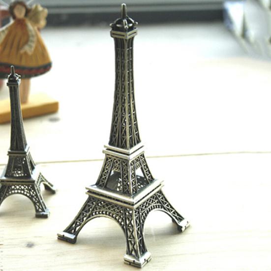 15cm Home Decoration Romantic Paris Eiffel Tower Metallic Model Figurines Decor