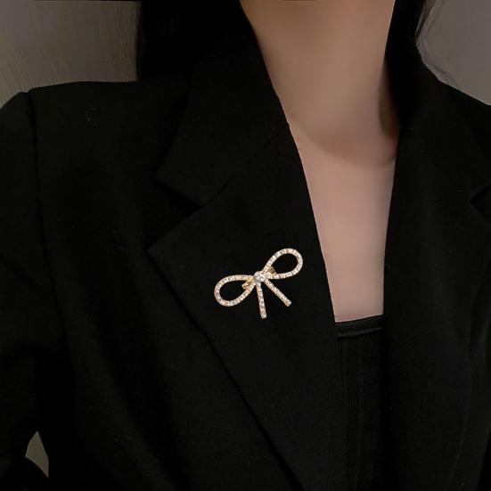 Sløjfedesign Broche Nål til Kvinder, Indlagt med Kunstige Perler Rhinsten Reversnål, Broche Alsidigt Tilbehør til Trøjer Kraver Hatte Tasker Frakker Tørklæder