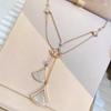 Elegant Women's Pendant Necklace – Timeless Sophistication