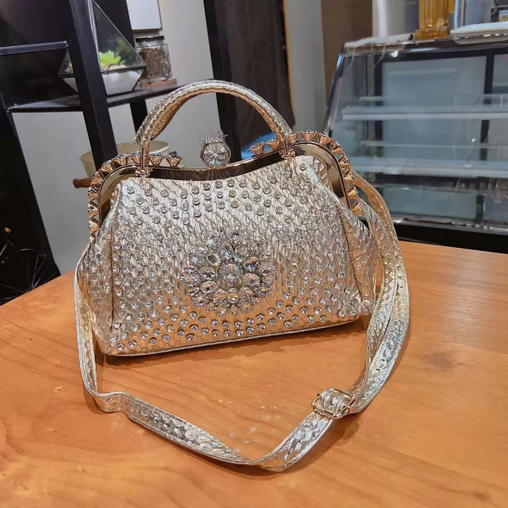 2024 New Crossbody Bag with Large Capacity and Diamond Inlaid Handbag for Women