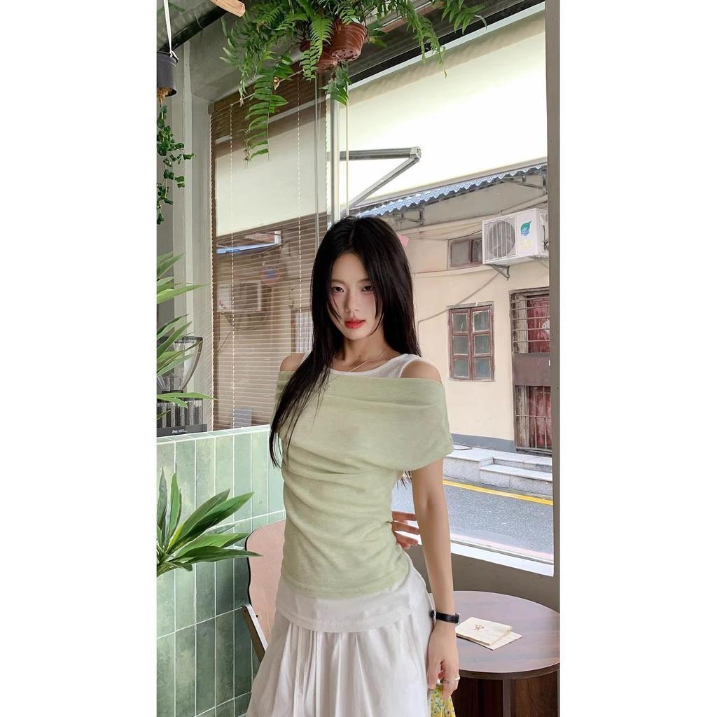 Off-the-shoulder T-shirt women's summer one-word shoulder splicing fake two pieces commuting small fresh short-sleeved top small fresh