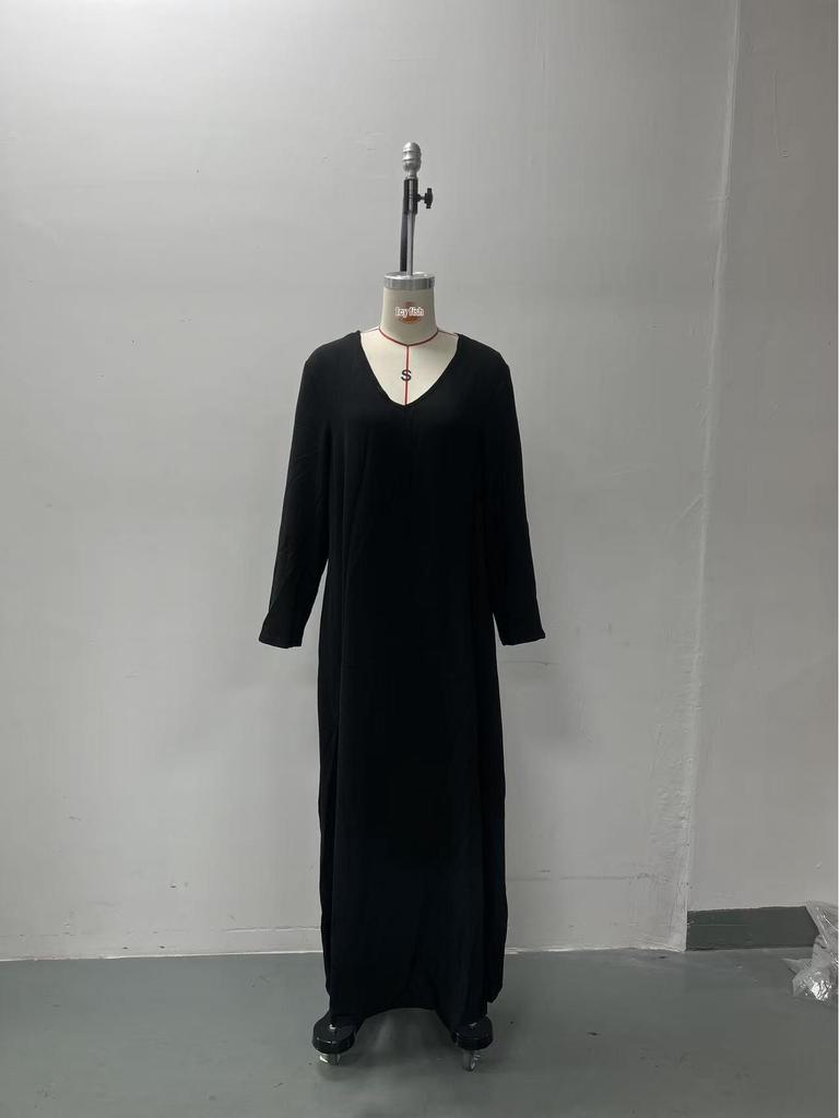 2025 Autumn/Winter Elegant European & American Solid Color Long Sleeve Slimming Maxi Dress