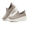 Skechers Niedrige Freizeitschuhe Damen Taupe 117388-TPE