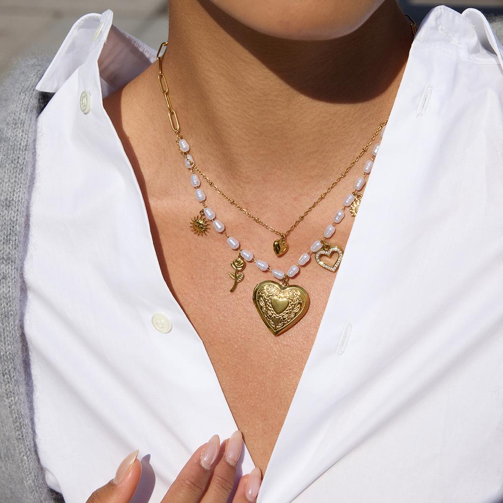 European and American stainless steel love necklace pendant collarbone chain titanium steel necklace
