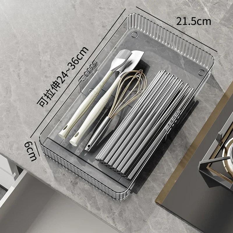 

Новый кухонный ящик для хранения, расширяемый с перегородками, ножи, вилки, столовые приборы и столовые приборы рассортированы и организованы по отделениям