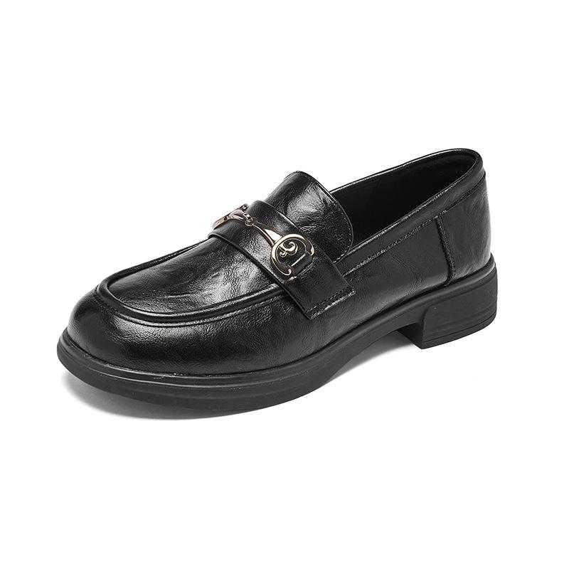 Лоферы на платформе Augustine женские 2025 новая летняя черная британский стиль маленькие кожаные туфли один педаль jk одинарные туфли