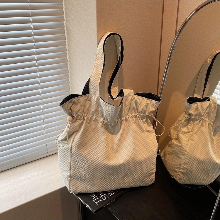 New pleated shoulder bag large capacity handbag simple fashion casual cloth bag tote bag women