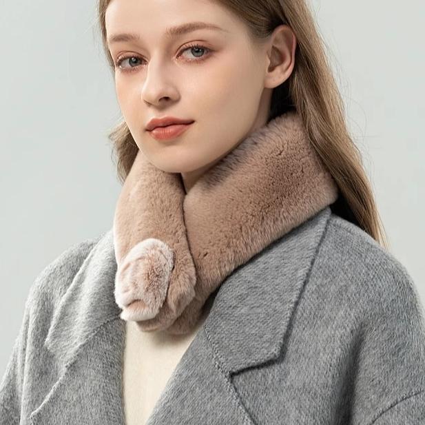 Elegant Double-sided Otter Rabbit Hair Scarf Korean Version Temperament Flower Mother Female Fur Scarf Female Winter Warm Magnetic Buckle