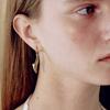 YUSOWA BARCHAN DROP EARRING (2COLOR)
