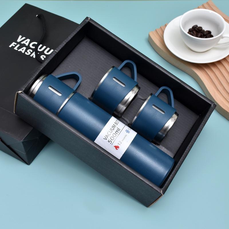 

Large-capacity portable stainless steel insulated cup - Businessman s water bottle - Simple outdoor sports water cup 500ml синий