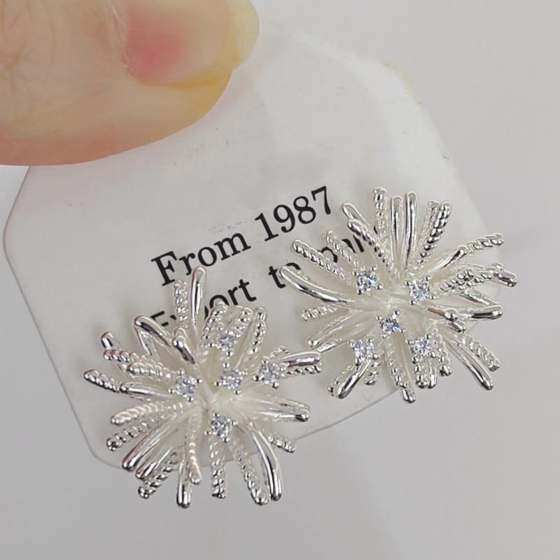 Silver Color Firework-shaped Stud Earrings Irregular Flower Women's Unusual Earrings Bohemian Simple Deisgn Ear Accessories