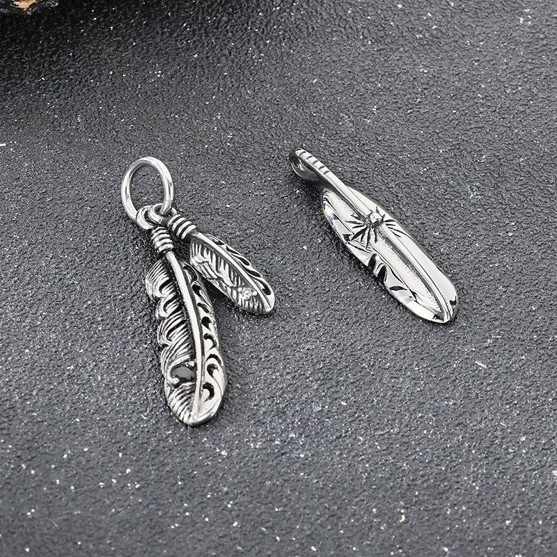 Vintage Cross Flower Inlaid With Black Zircon Necklace, Punk Style Personality Smeared Feathers Pentagram Titanium Steel Men'S Pendant