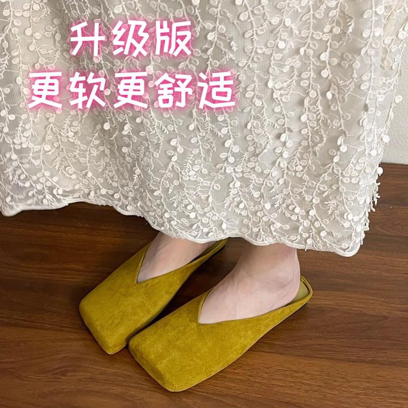 Baotou half slippers women's outer wear 2025 spring and summer new niche square head velvet casual versatile soft-soled Muller shoes