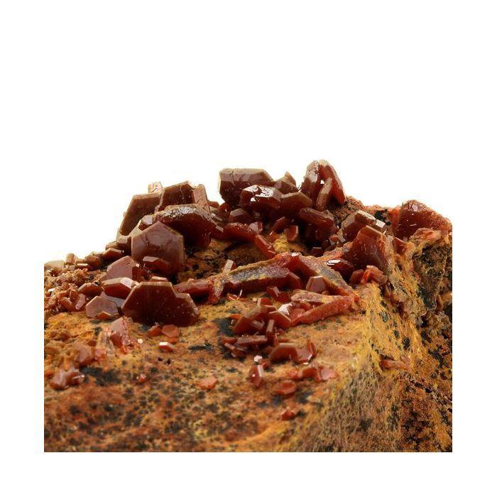 Pierres et Minéraux. Vanadinite. 377.0 ct. Mibladen Mining District, Midelt, Maroc.