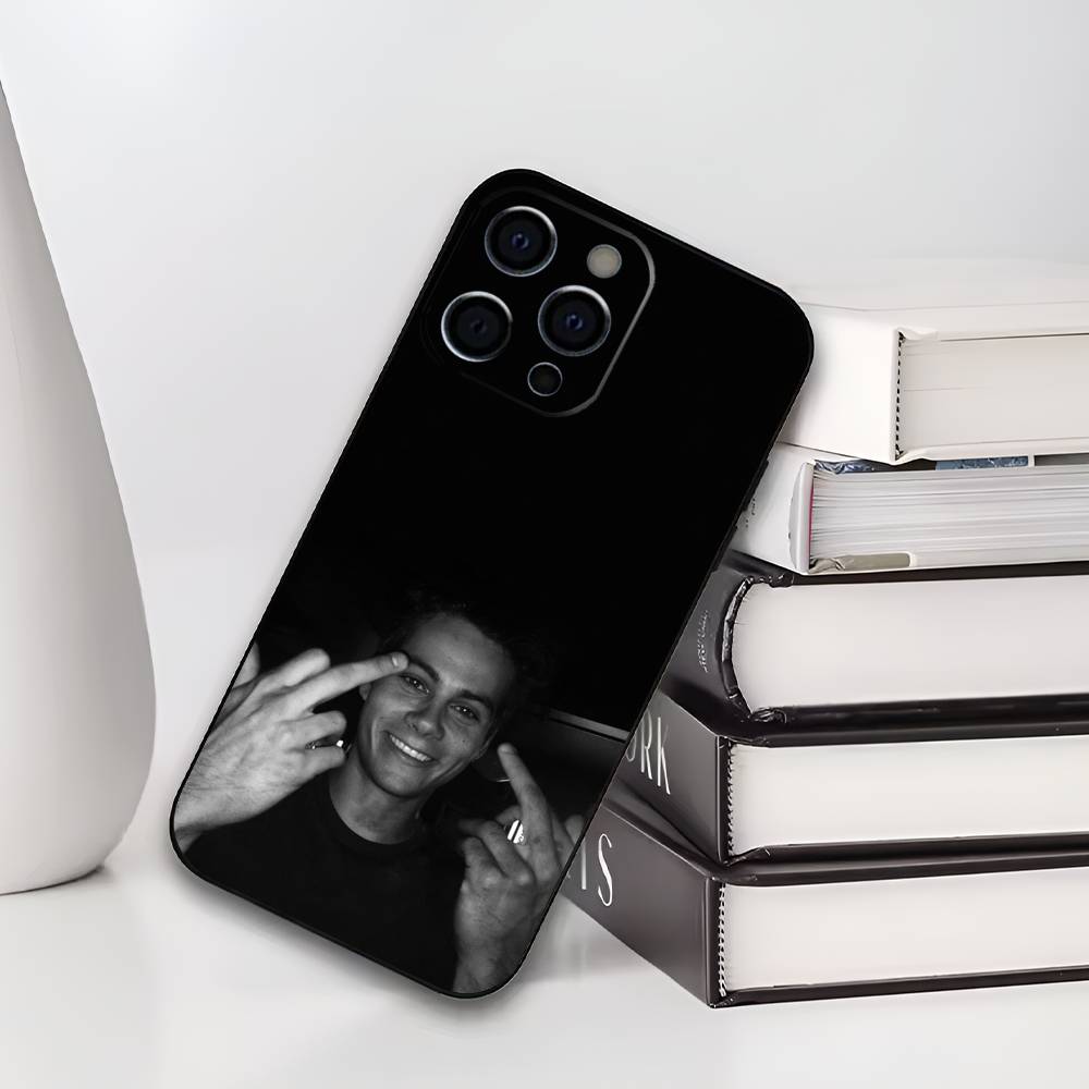 

D-Дилан О Брайен Чехол для телефона для iPhone 17,16,15,14,13,12,11,Plus,Pro,Max,Plus,XS,мягкий чехол Черный силикон iPhone16pro
