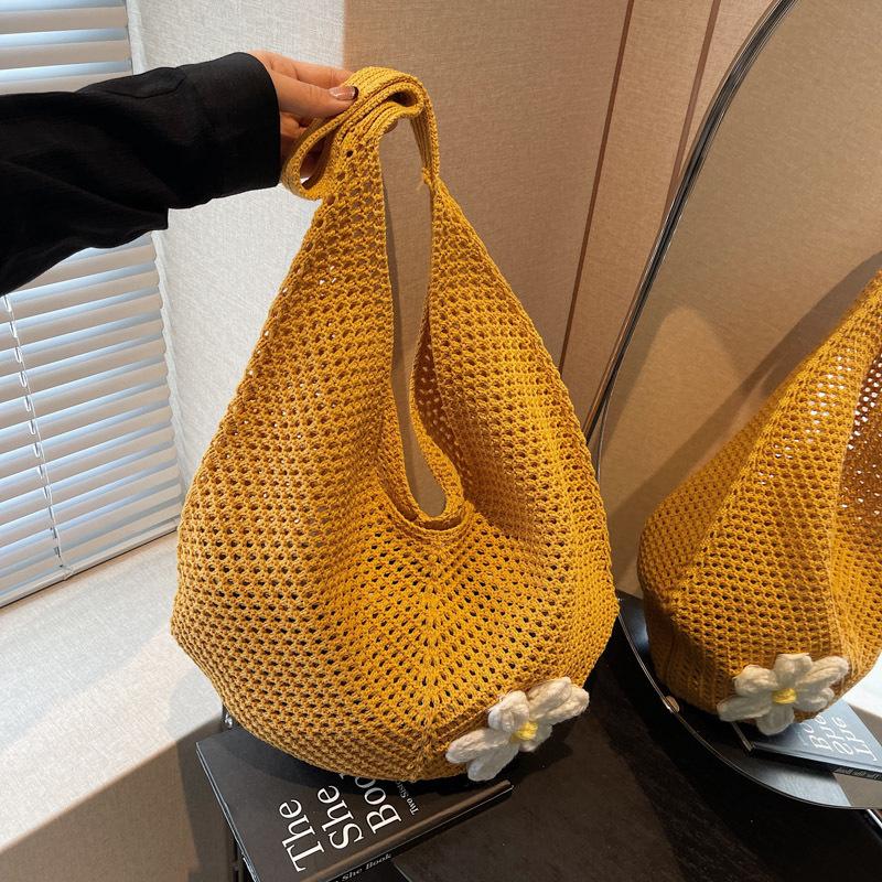 

Large capacity woven shoulder armpit bag tote bag women s new texture seaside leisure vacation beach bag fashion оранжевый