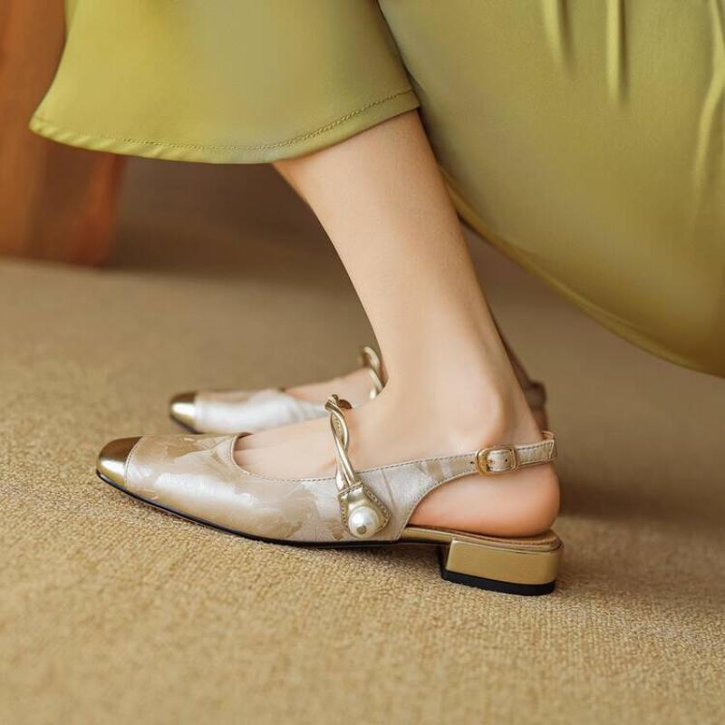 

Мода Ретро Женская Обувь Сандалии с Закрытым Носком Летние Каблуки Оригинальный Комфорт Девушки Жемчужные Мюли Шлепанцы Слайды Ретро Женская Обувь Жемчужный Песок 39 бежевый