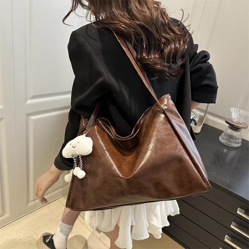 Tote bag large capacity summer new solid color casual simple versatile portable shoulder armpit bag commuter bag
