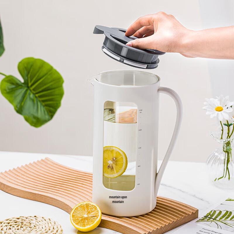 Heat-Resistant Glass Water Pitcher