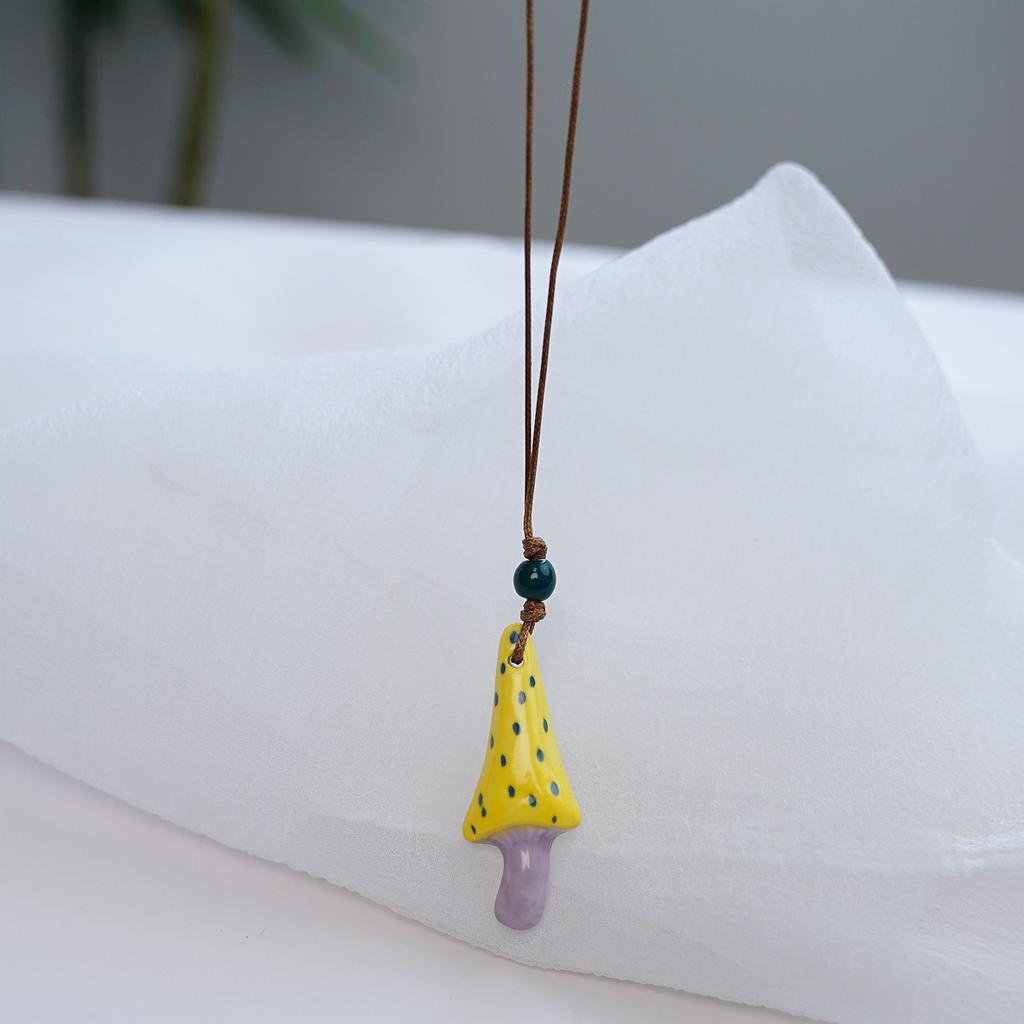Hot-selling ceramic mushroom necklace accessories niche design necklace high sense