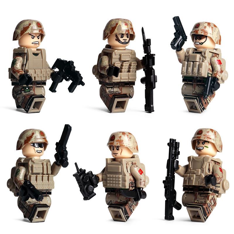 TBS59-64 Hračka s minifigúrkou pre psa Nepriestrelný stavebný blok Land Tiger Desert Alert