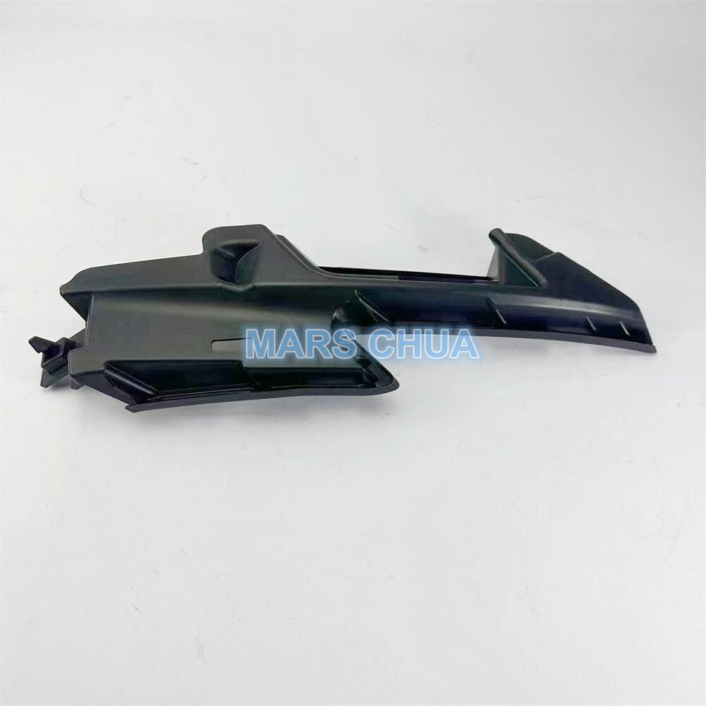 8V5807319 8V5807320 Locking Bracket for A3