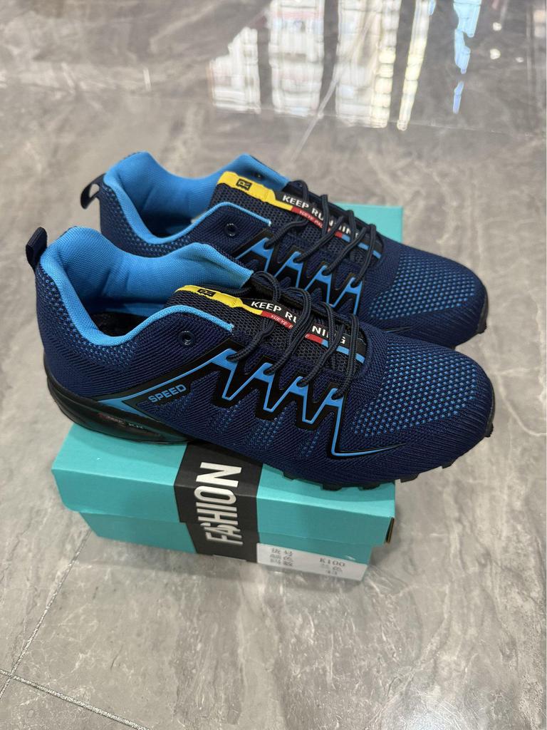 Unisex Trailrunning- & Wanderschuhe: Atmungsaktives Schuhwerk für Übergrößen, für Reisen im Freien