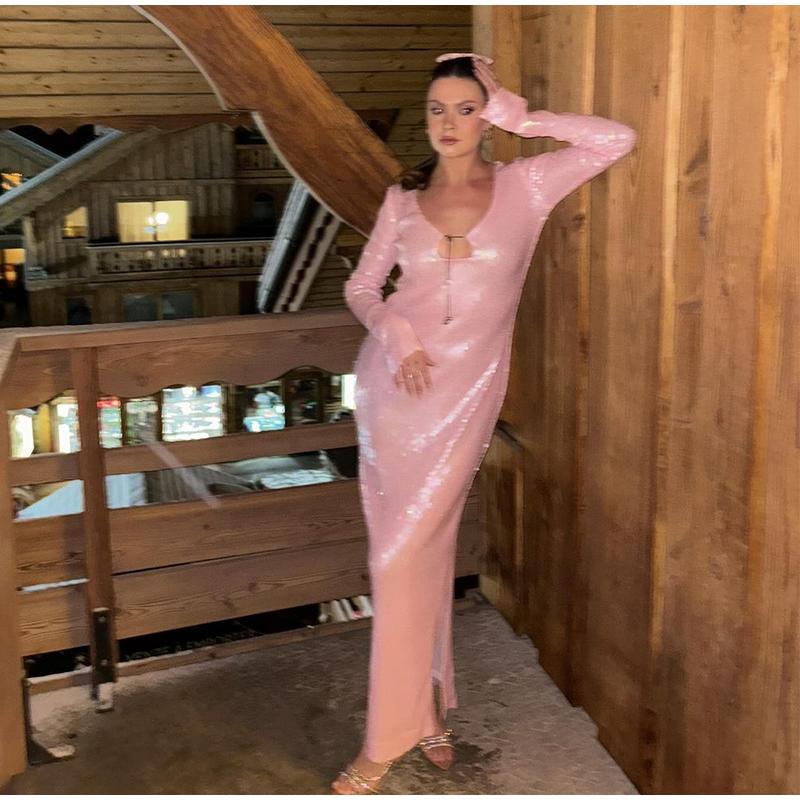 Дамское женское сексуальное длинное сетчатое платье с пайетками и разрезом по талии — фото 8