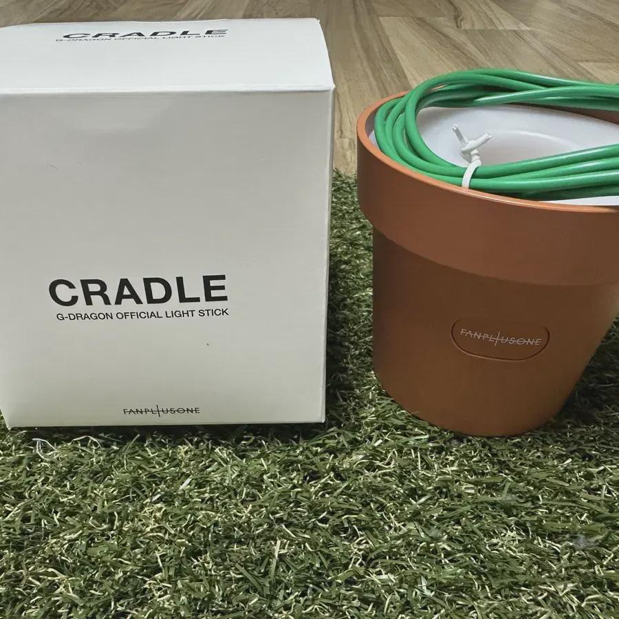 

Подставка для лайтстика G-dragon