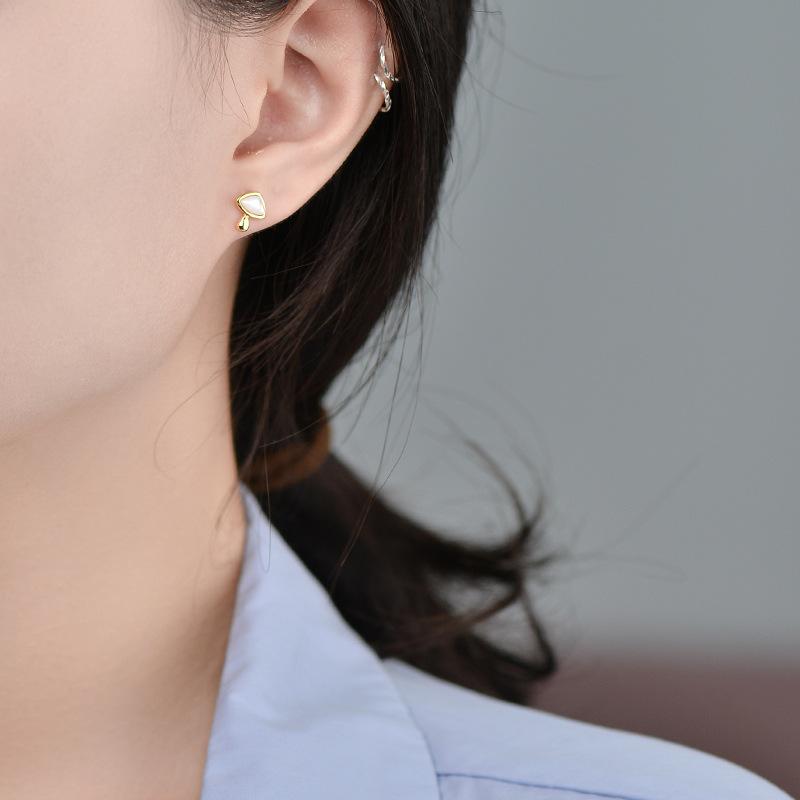 Mushroom Earrings Small and Exquisite Light Luxury High-end Niche Design Earrings for Women