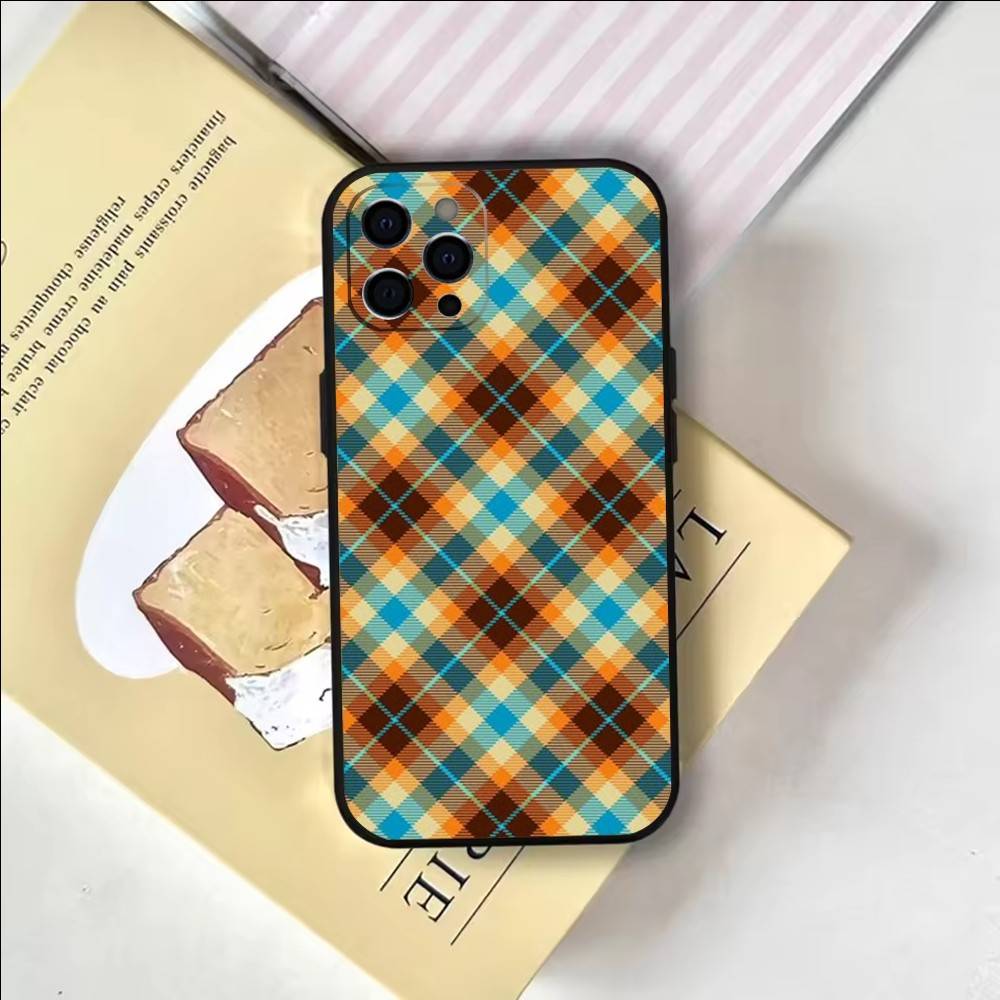 

Тканевый чехол для телефона в шотландскую клетку для iPhone 17, 16, 15, 14, 13, 12, 11 Plus, Pro Max Мягкий черный чехол iPhone17PRO