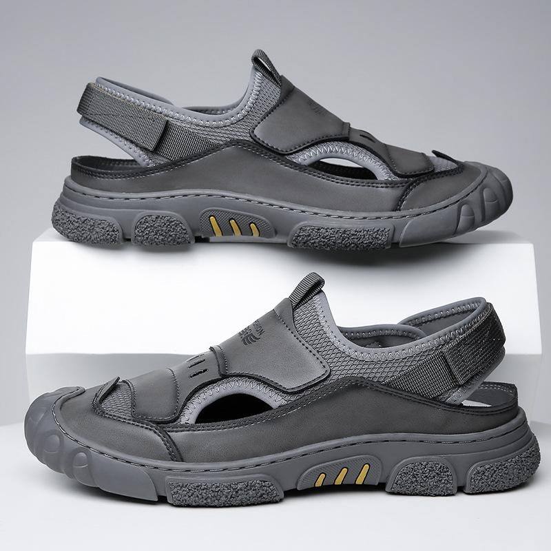 Модная дышащая пляжная обувь для мужчин, лето 2024, новые дизайнерские повседневные сандалии для мужчин, модные повседневные мужские мокасины