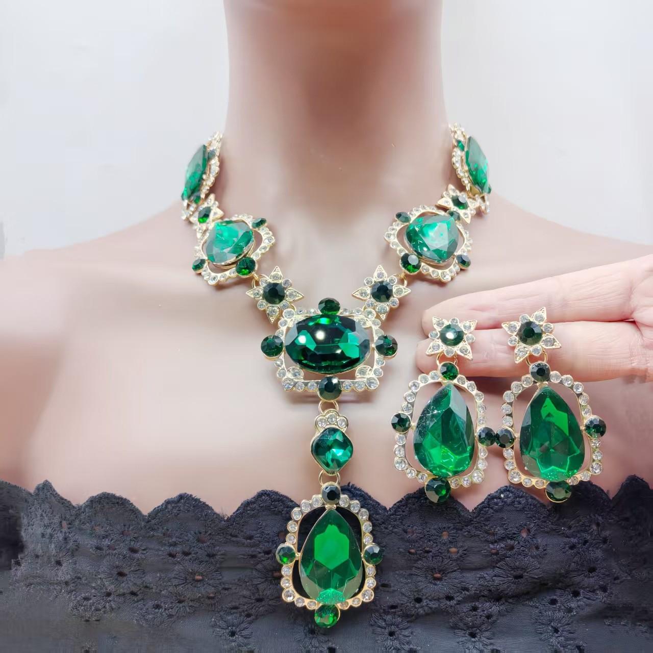 

Элегантный европейский и американский свадебный набор ожерелий - Свадебные ювелирные аксессуары из двух частей