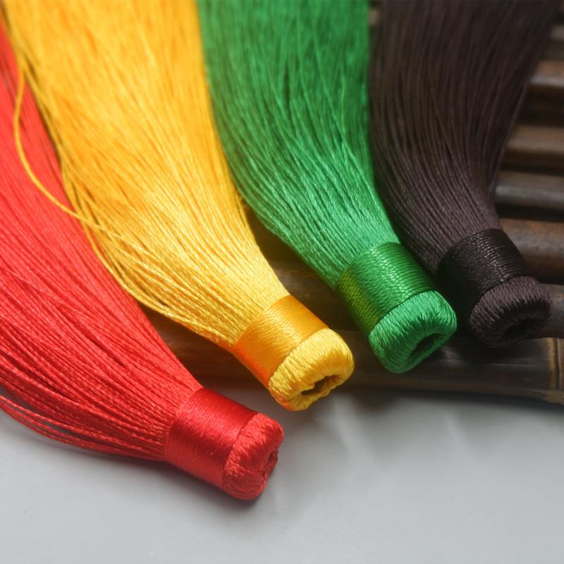 Chińskie Tradycyjne Akcesoria Biżuteryjne, Wiszące Uszy z Chwostem do Samochodu, Chińskie Węzłowe Chwosty, Długość 14Cm i Szerokość 14Mm