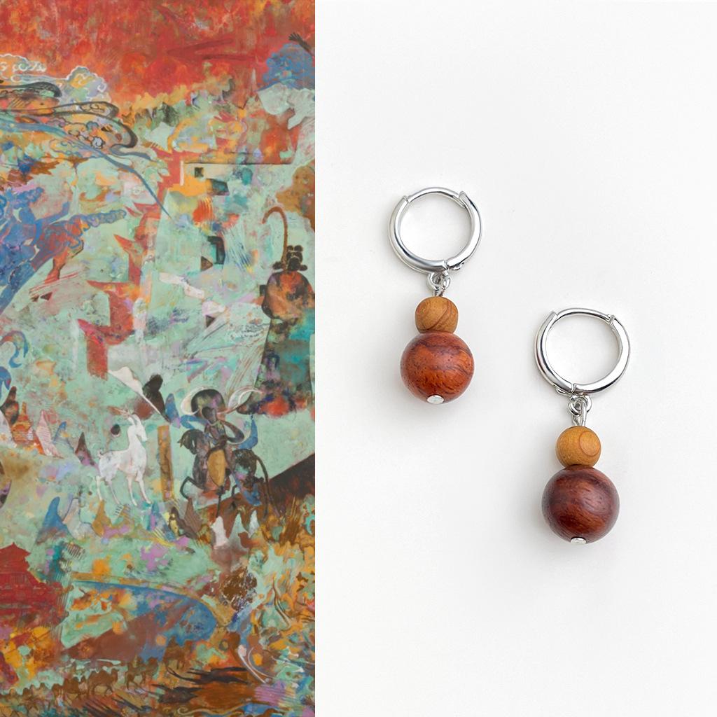 Elegant Zen Beaded Ear Cuffs: Retro-Chinese Wooden Earrings