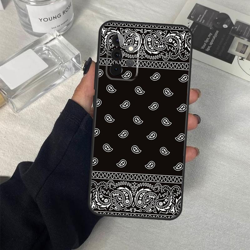 Étui Bandana Paisley Noir Pour Samsung Galaxy A13 A23 A33 A53 A17 A06 A16 A56 A36 A54 A34 A14 A52 A32 A15 A35 A55