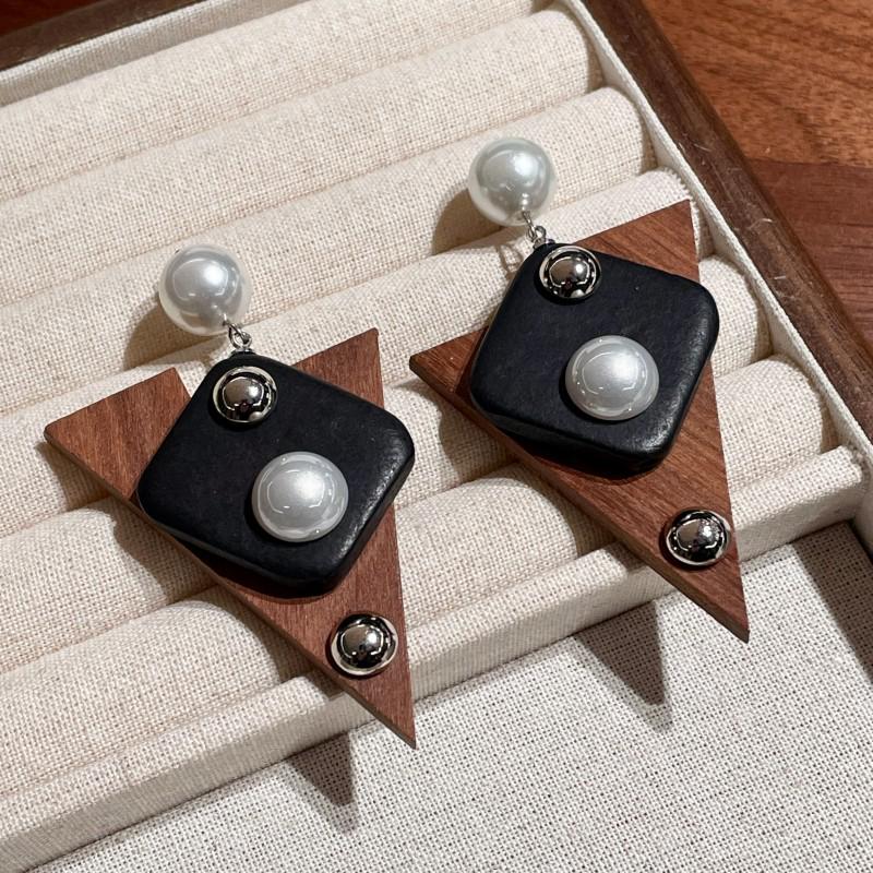 Vintage Black Series Stud Earrings 925 Silver Needle Minimalist High-End Personality Accessories for Women