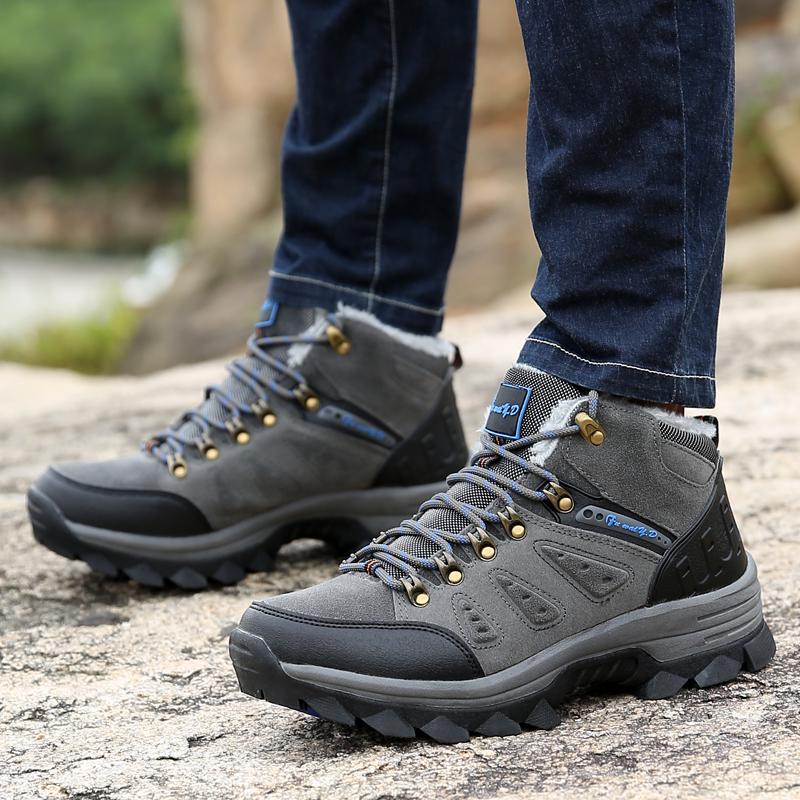 High-top Boots Men Comfortable Warm Plush Anti-slip Outdoor Hiking Shoes Men Breathable Durable Thick-soled Soft Snow Boots Men